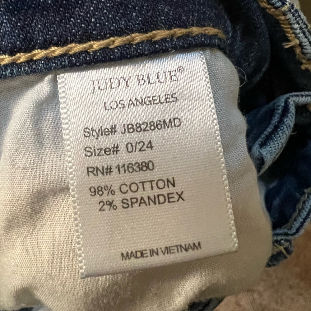Judy Blue Women's Size 0/24 Boyfriend Fit Jeans Distressed Medium Wash JB8286MD - Picture 11 of 11